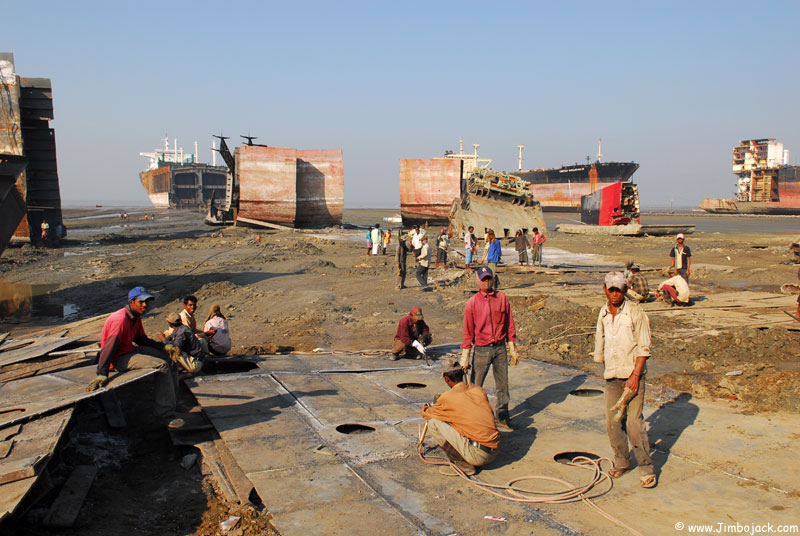 Bangladesh_Shipyards_010.jpg