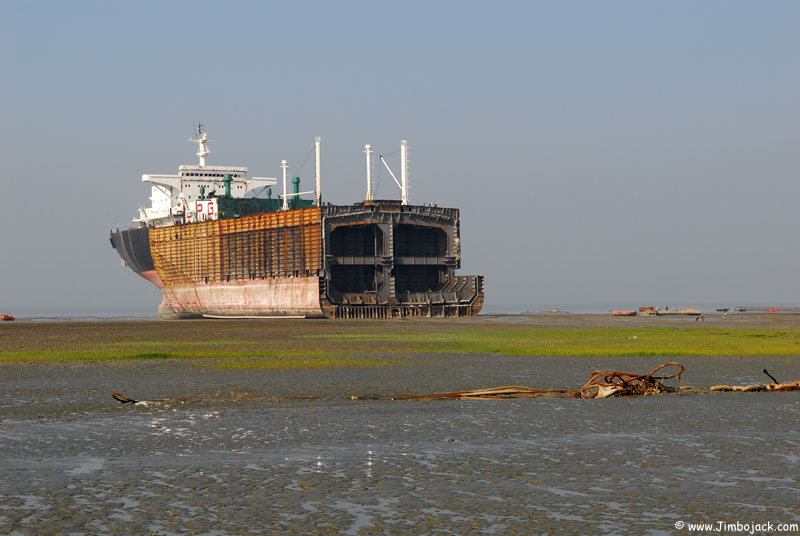 Bangladesh_Shipyards_019.jpg