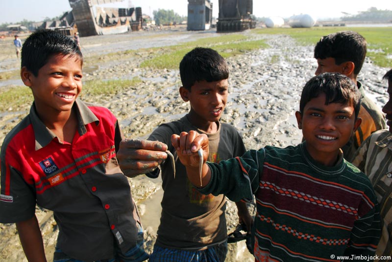 Bangladesh_Shipyards_028.jpg