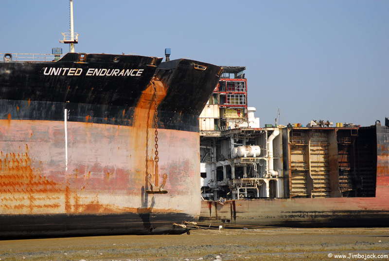 Bangladesh_Shipyards_051.jpg