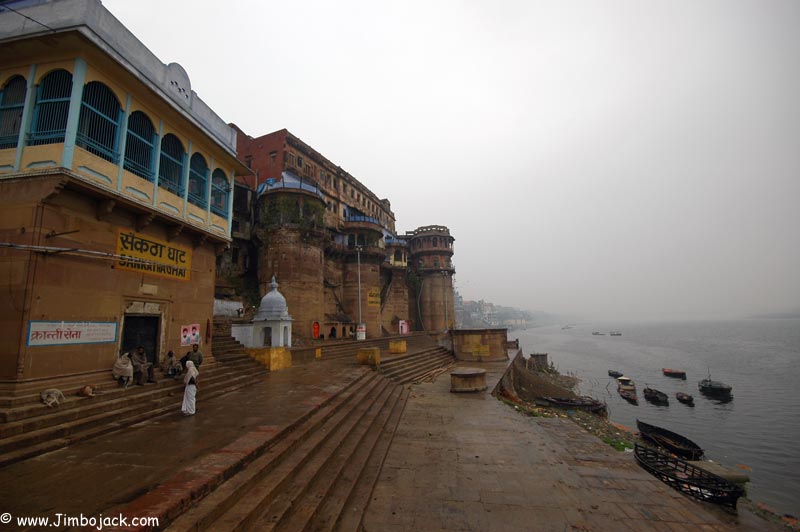 India_Varanasi_074.jpg