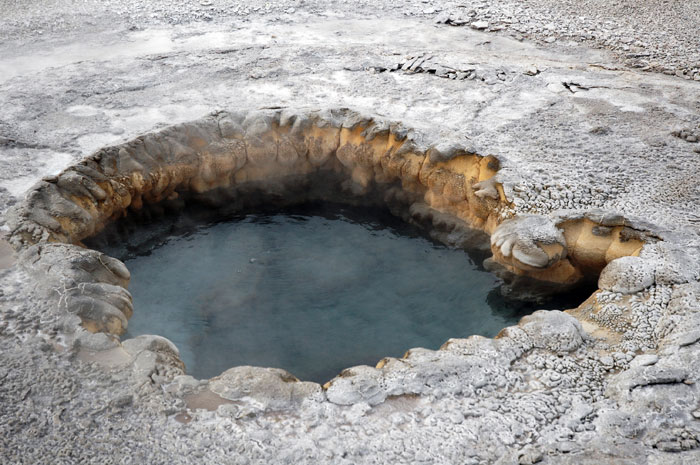 Yellowstone_NP_057